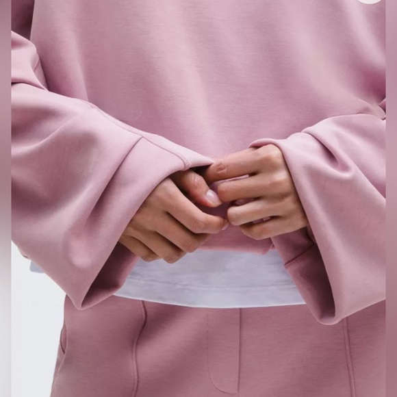 Lululemon Softstreme Voluminous-Sleeve Pullover size XS - Picture 8 of 9